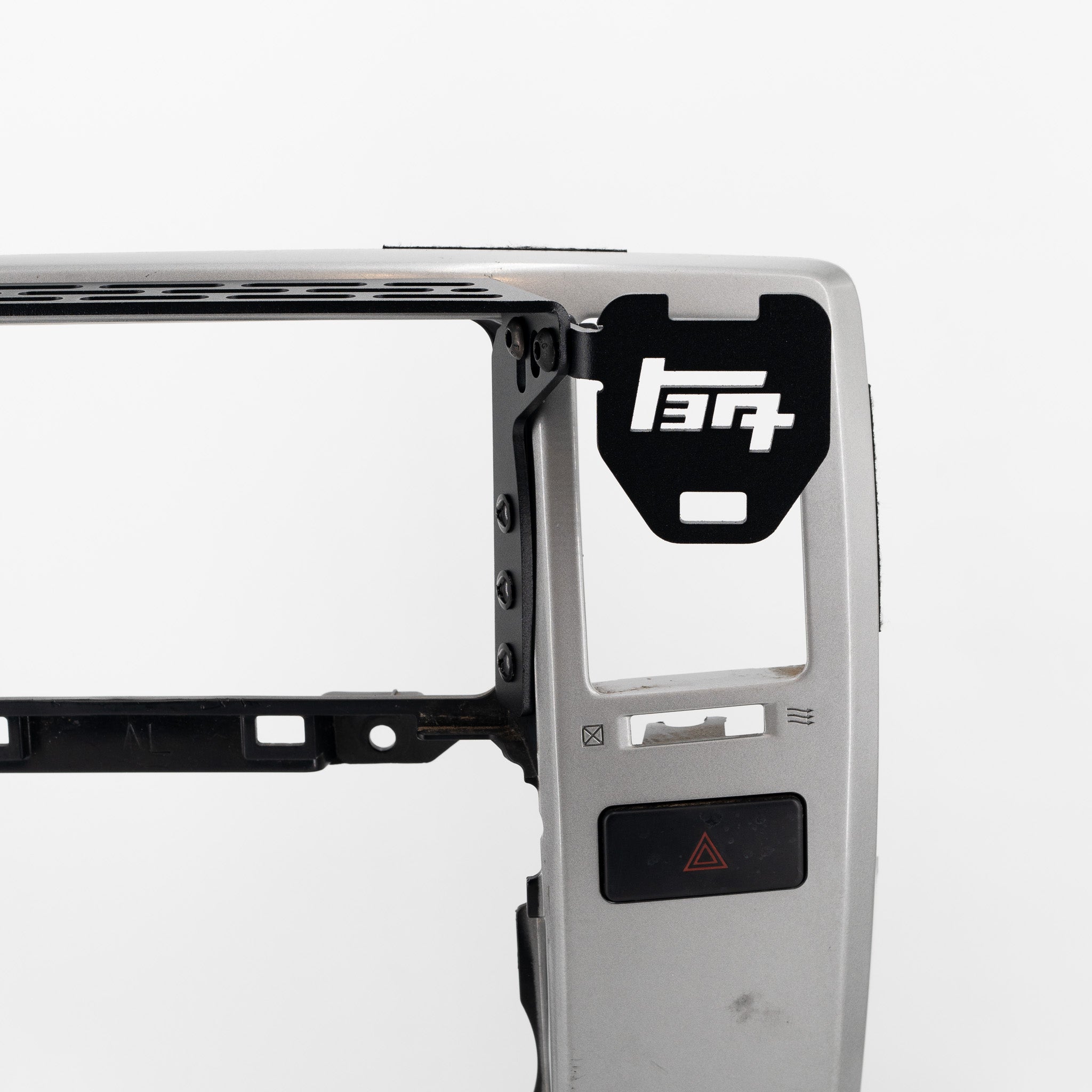 4th Gen 4Runner (03 - 09) Center Console Modular Accessory Dash Mount (MAM)