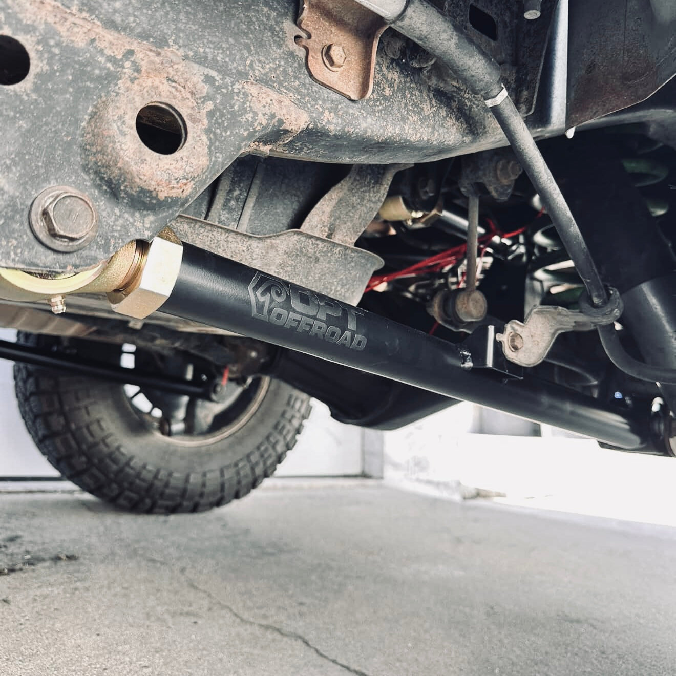 Rear Adjustable Control Arms (01-07 Sequoia)