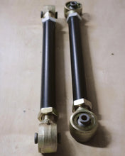 Load image into Gallery viewer, Rear Adjustable Control Arms (96-02 4Runner)
